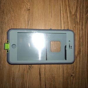 Lifeproof case